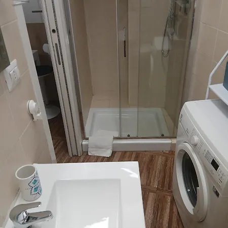 Apartament Little House Ostiense Rzym